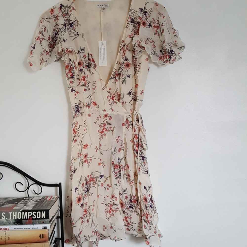 Cream floral wrap dress size small
